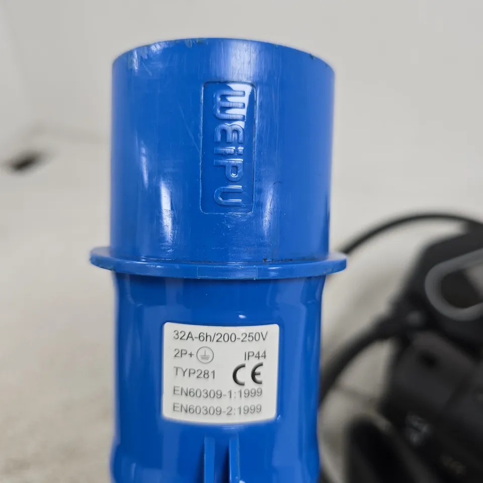 VORSPRUNG EV CHARGER 32A-6H 200 - 250V BLUE POWER CONNECTOR WITH CABLE + VORSPRUNG CARRY BAG