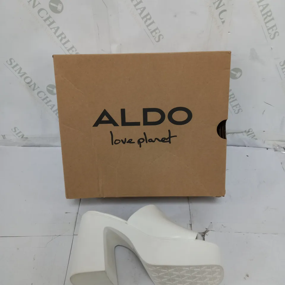 BOXED PAIR OF ALDO MAYSEE UK 4 WHITE HEELS 