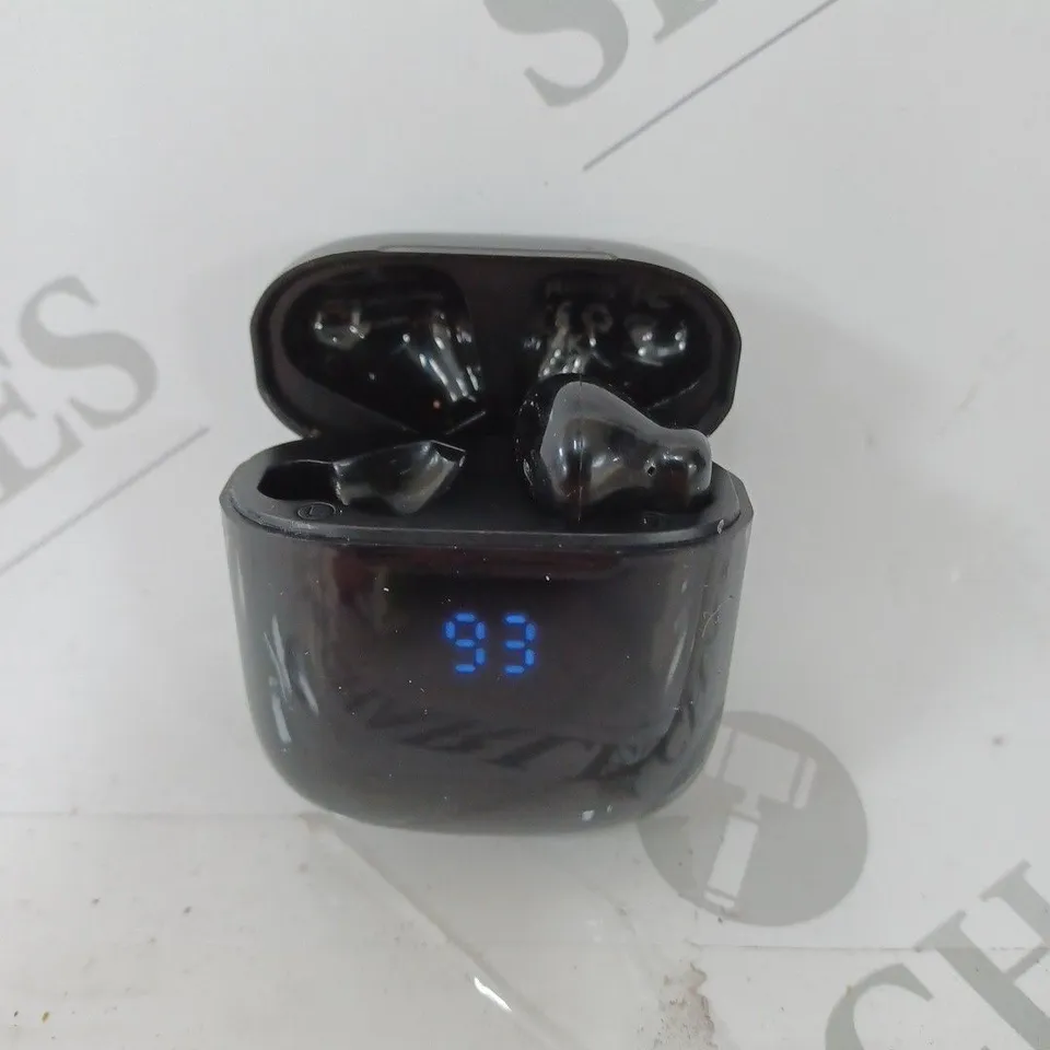BOXED OYIB MD058A TRUE WIRELESS EARBUDS IN BLACK