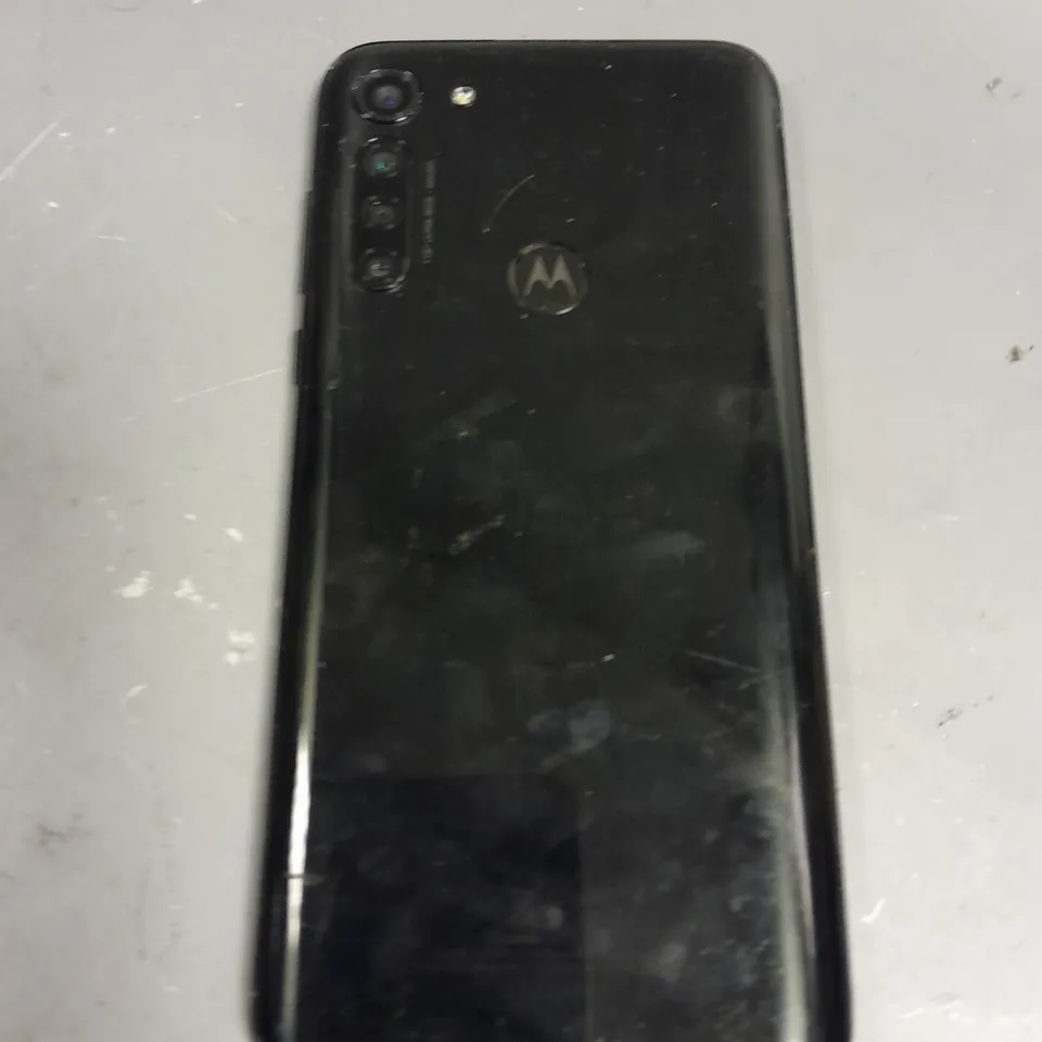 UNBOXED MOTOROLA XT2041-3 MOBILE PHONE