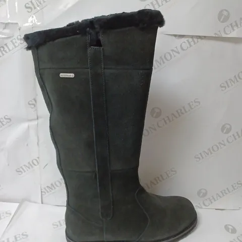 EMU AUSTRALIA "MOONTA" WATERPROOF KNEE LEATHER BOOTS - UK SIZE 7 - BLACK