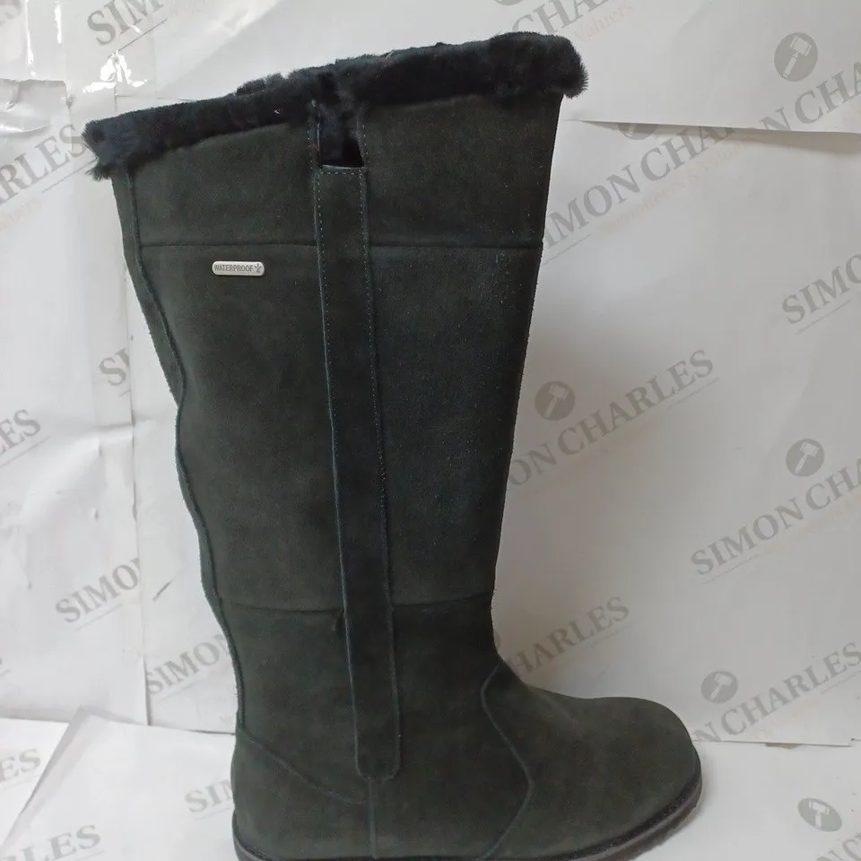 EMU AUSTRALIA "MOONTA" WATERPROOF KNEE LEATHER BOOTS - UK SIZE 7 - BLACK 