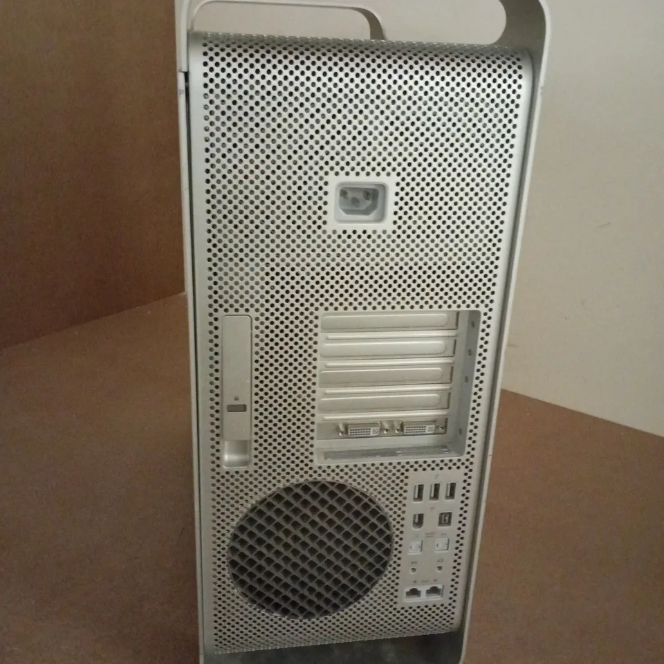 APPLE POWER MAC G5 WORKSTATION DESKTOP A1177