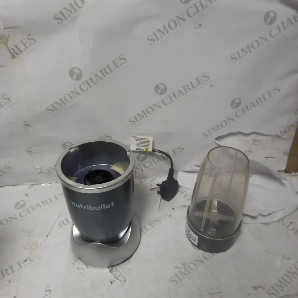 NUTRIBULLET 600 SERIES 600W NUTRITION EXTRACTOR 