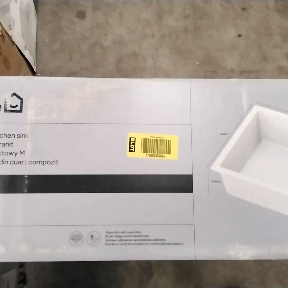 BOXED SORREL MEDIUM COMPOSITE QUARTZ KITCHEN SINK