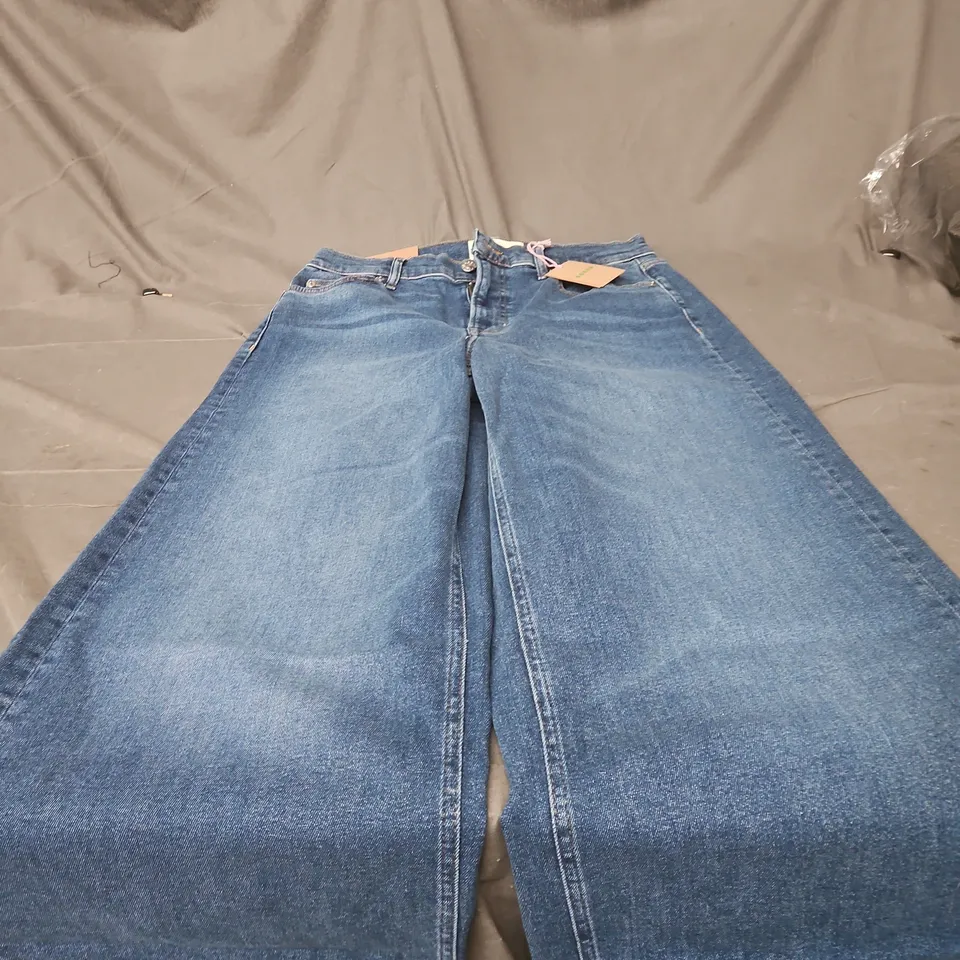 BODEN WOMEN'S WIDE-LEG JEANS, DENIM, UK SIZE 10 (W29, PETITE) – BLUE