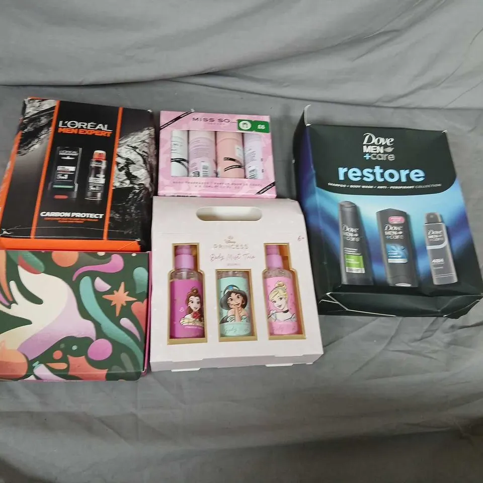 FIVE ASSORTED COSMETIC GIFT SETS TO INCLUDE; DOVE, MISS SOOO....., LOREAL AND DISNEY PRINCESS