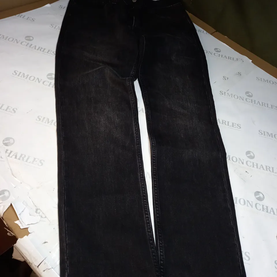 LEVIS BLACK DENIM JEANS SIZE 32