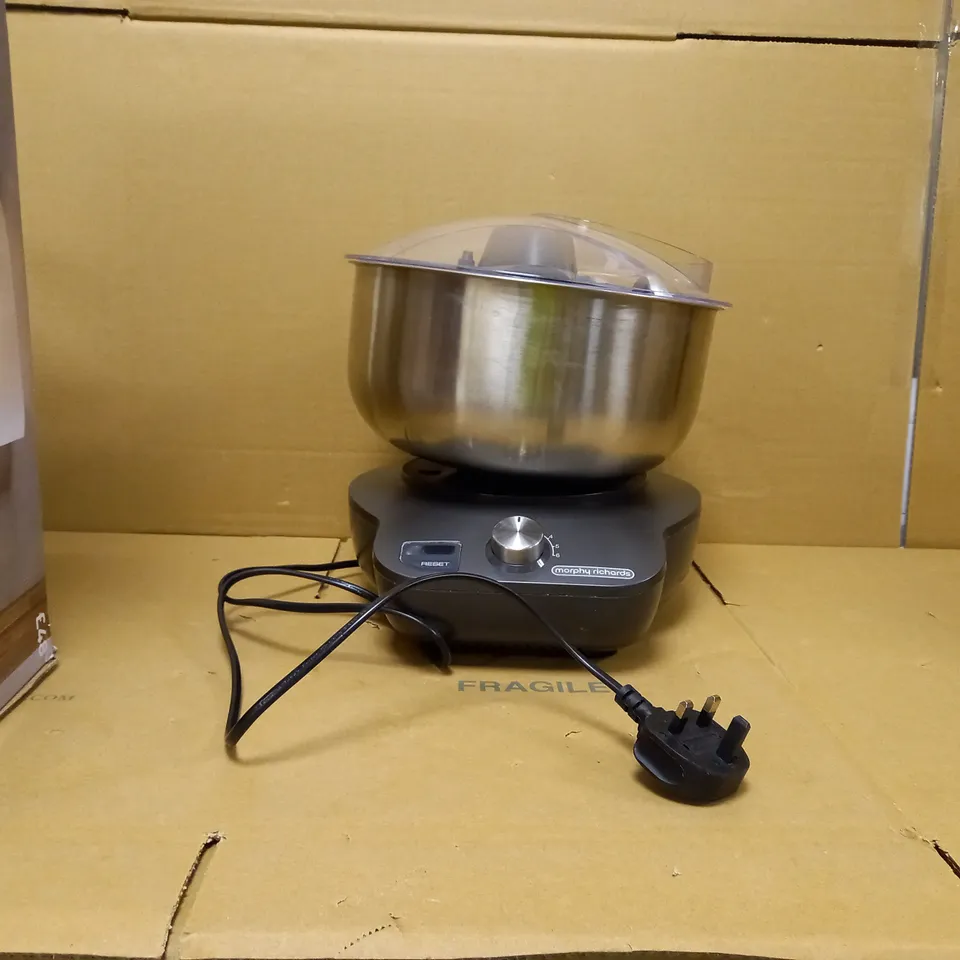 MORPHY RICHARDS 400520 MIXSTAR 
