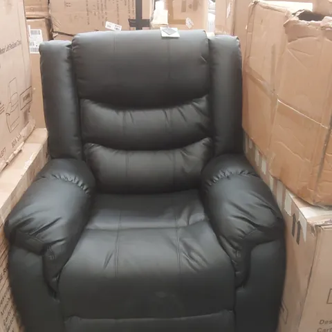 QUALITY DESIGNER FAUX LEATHER UPHOLSTERED ELECTRIC RECLINER ARMCHAIR