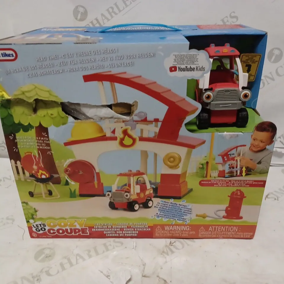 LETS GO COZY COUPE FIRE STATION RRP £24.99