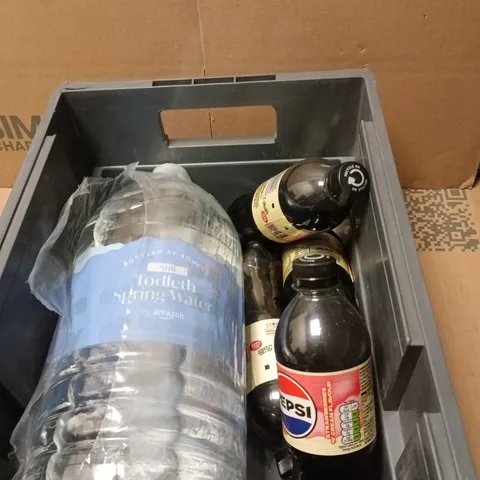 APPROXIMATELY 5 ASSORTED DRINKS INCLUDING 5L SPRING WATER AND PEPSI STRAWBERRIES & CREAM 