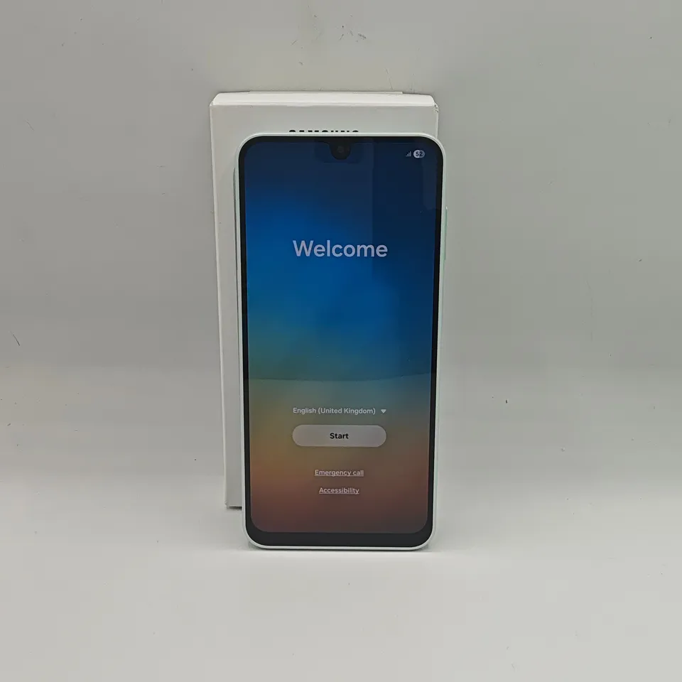 BOXED SAMSUNG GALAXY A16 4/128GB IN LIGHT GREEN - SM-A165F