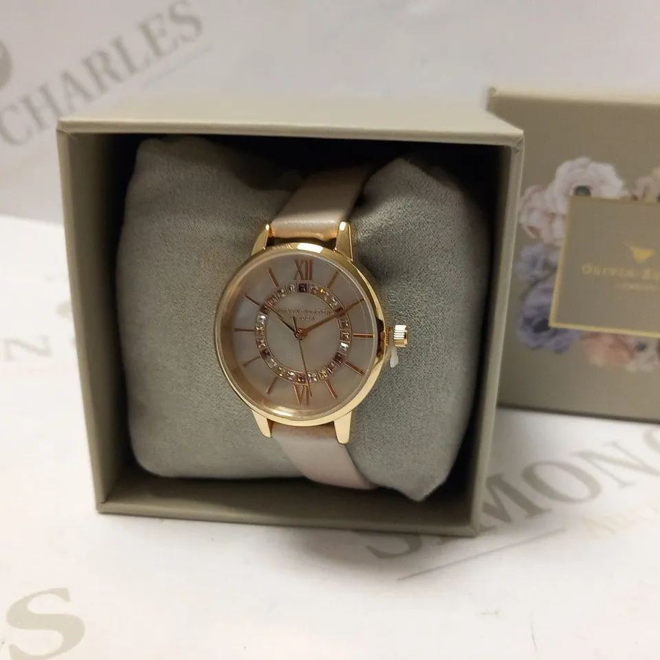 BOXED OLIVIA BURTONWONDERLAND SPARKLE WRIST WATCH