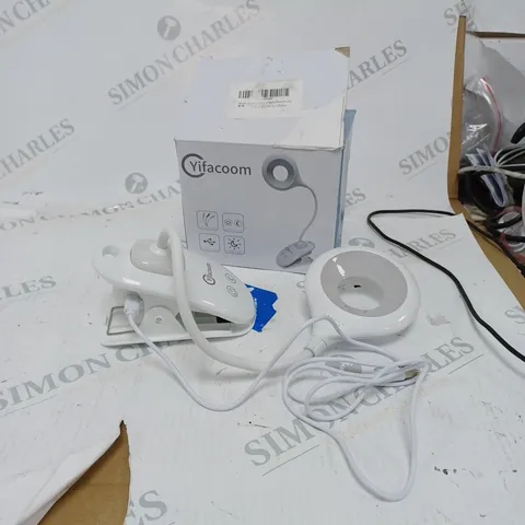 BOXED YIFACOOM CLIP ON READING LIGHT