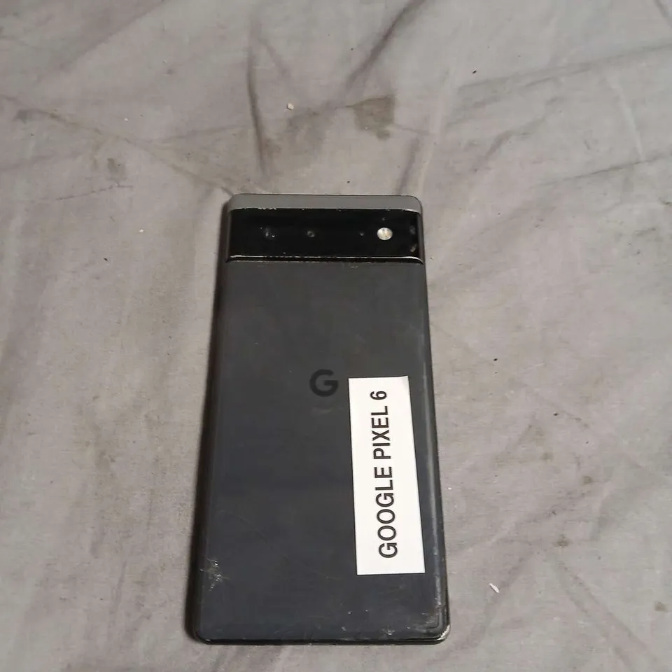 GOOGLE PIXEL 6 SMARTPHONE – BLACK