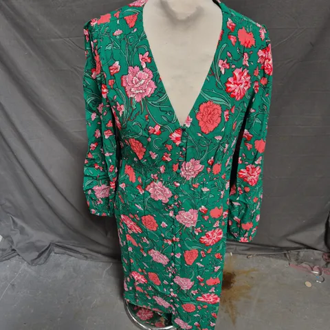 BODEN DRESS IN GREEN FLORAL SIZE 10R