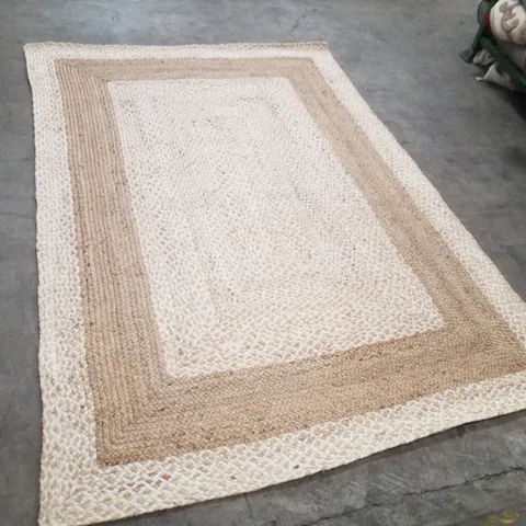 QUALITY DESIGNER AREA RUG - APPROXIMATELY 230X160CM