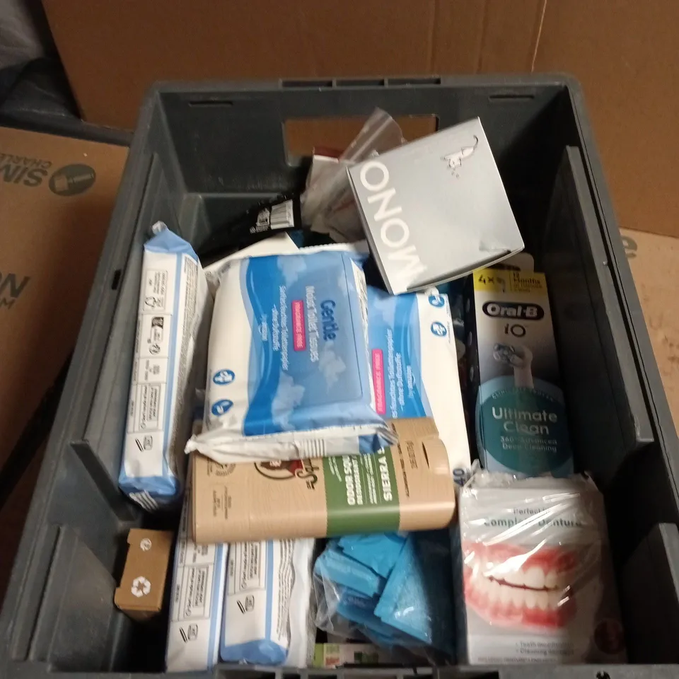 BOX OF APPROXIMATELY 20 ASSORTED COSMETIC ITEMS INCLUDING GENTLE MOIST TOILET TISSUES , PERFECT FIT COMPLETE DENTURE AND ORAL B ULTIMATE CLEAN 
