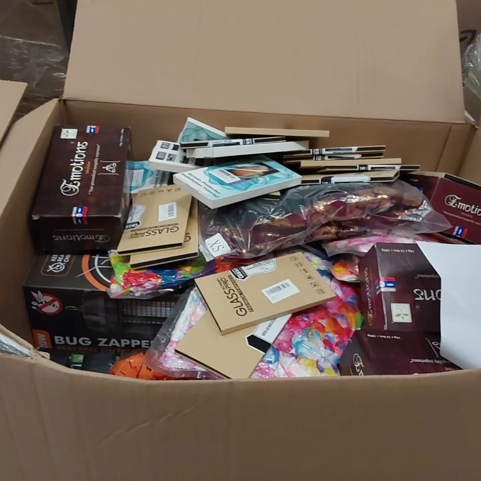 PALLET OF ASSORTED ITEMS INCLUDING: BUG ZAPPER, LED BULBS, PORTABLE FAN, PHONE CHARGER, INCENSE, SILICONE WATCH BAND, PHONE SCREEN PROTECTOR 