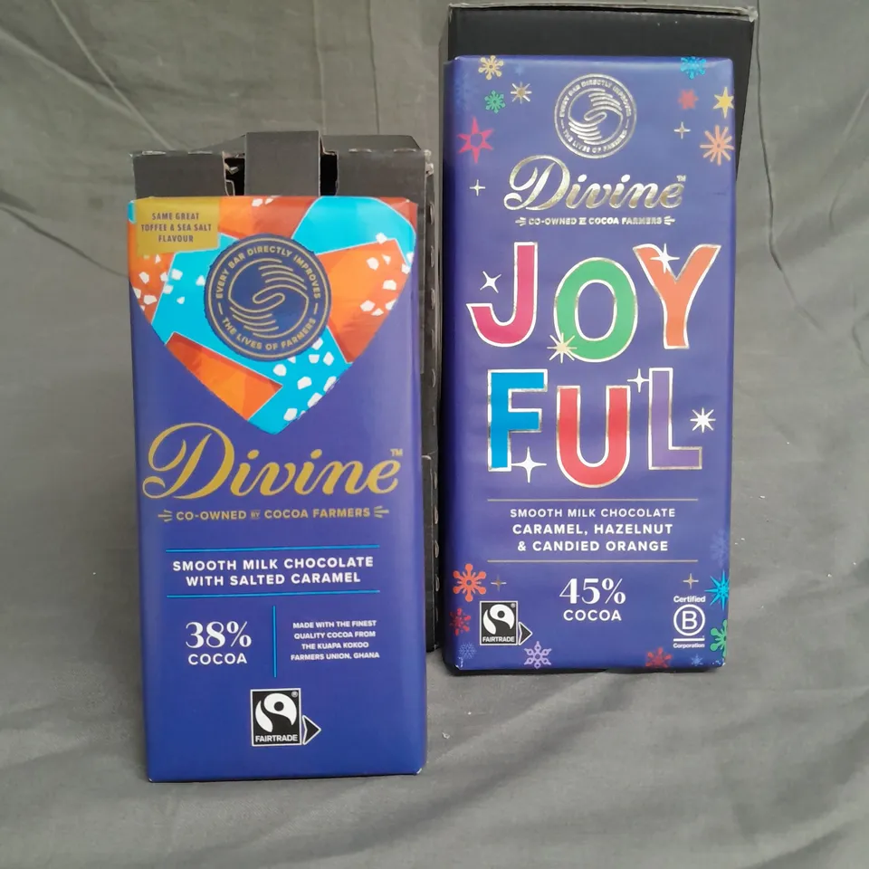 LOT OF 25 BARS OF DIVINE CHOCOLATE INCLUDE SALTED CARAMEL AND HAZELNUT & ORANGE