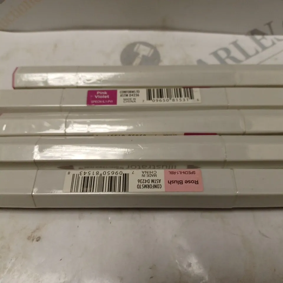 LARGE QUANTITY OF SPECTRUM NOIR ILLUSTRATOR PENS OF VARIOUS COLOURS