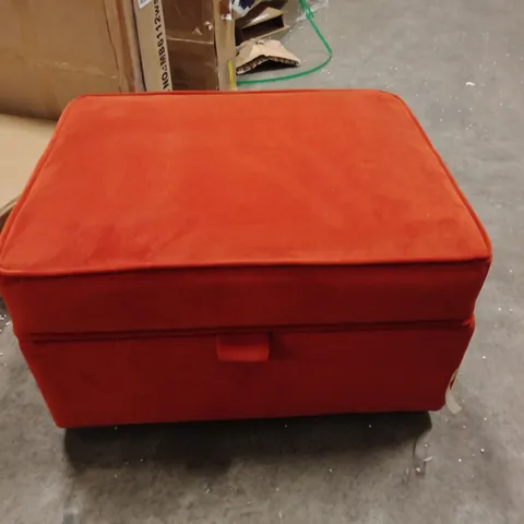 STORAGE OTTOMAN FOOTSTOOL