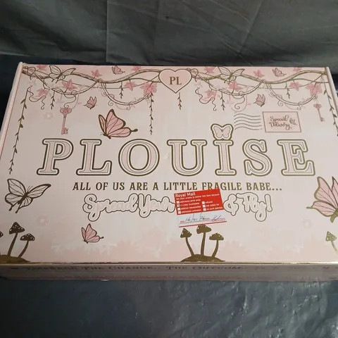 P LOUISE MAKE-UP MYSTERY BOX 