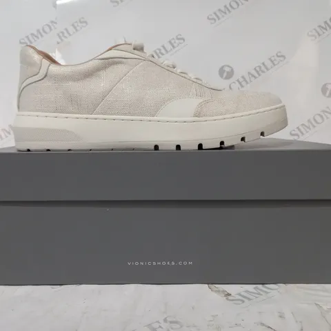 BOXED PAIR OF VIONIC TRAINERS IN BEIGE SIZE 7