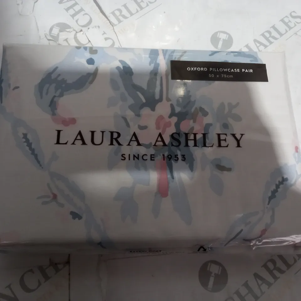 LAURA ASHLEY PILLOW CASE 
