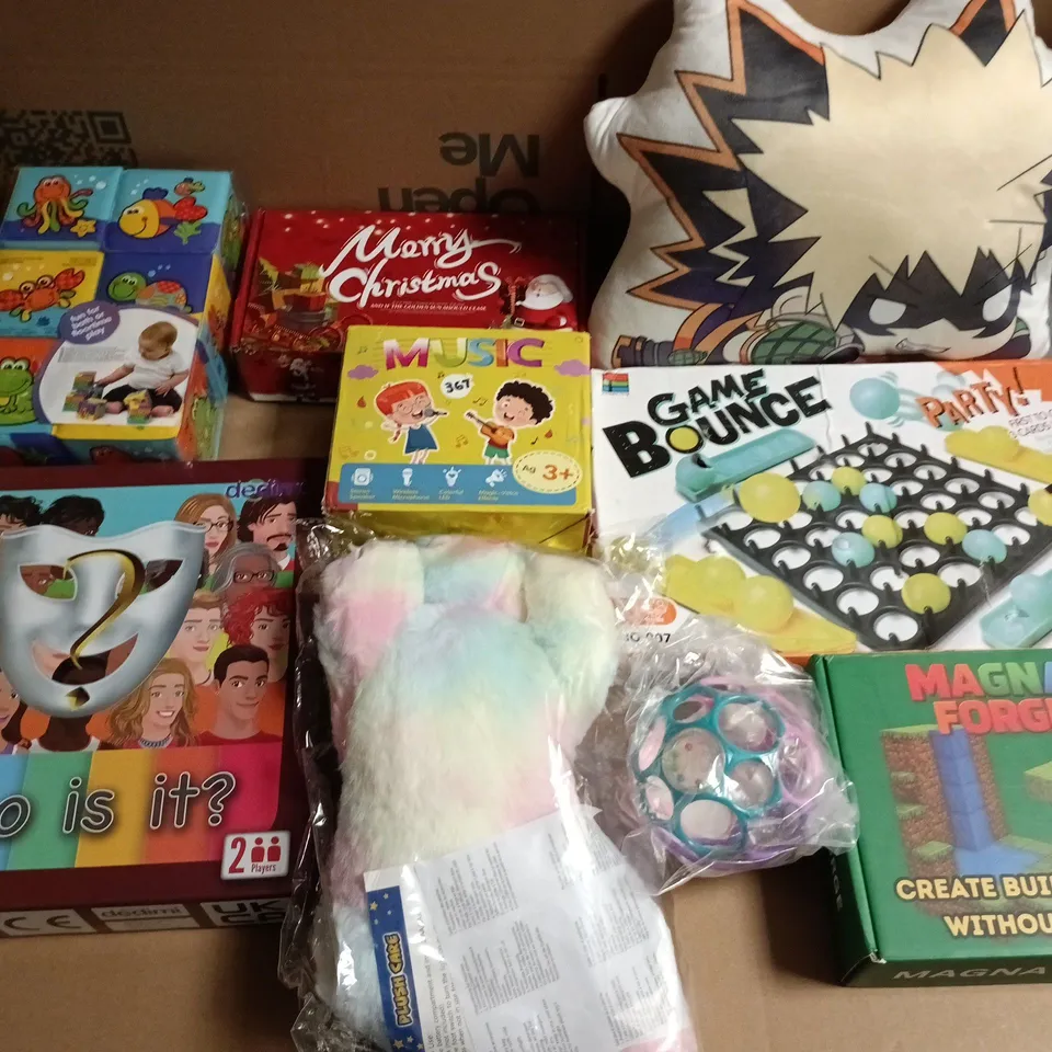 ASSORTED CHILDREN'S GAMES & TOYS BUNDLE – INCLUDES WHO IS IT? BOARD GAME AND MAGNA FORGE SET