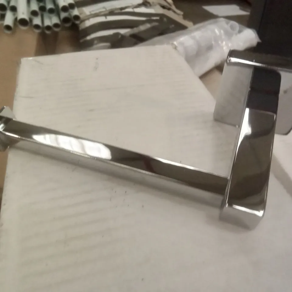 BOXED GOODHOME ALESSANO TOILET ROLL HOLDER  