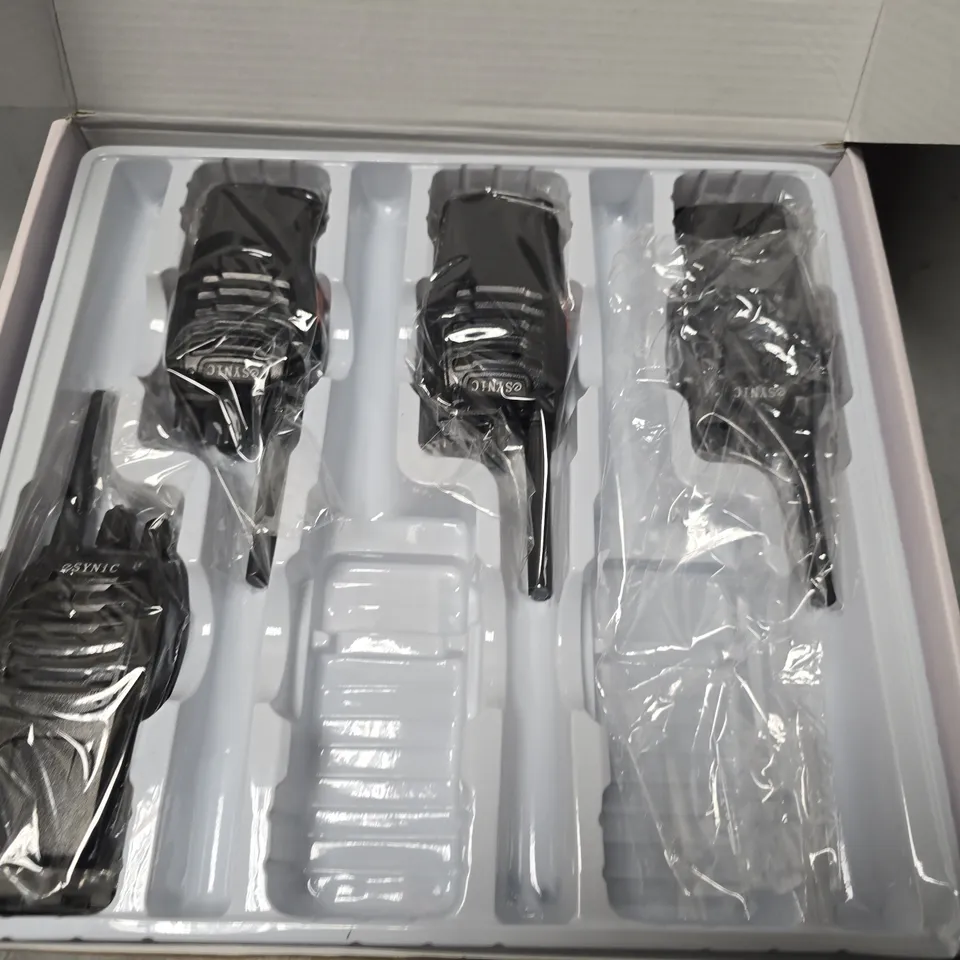 SET OF 6 SYNIC WALKIE TALKIES 