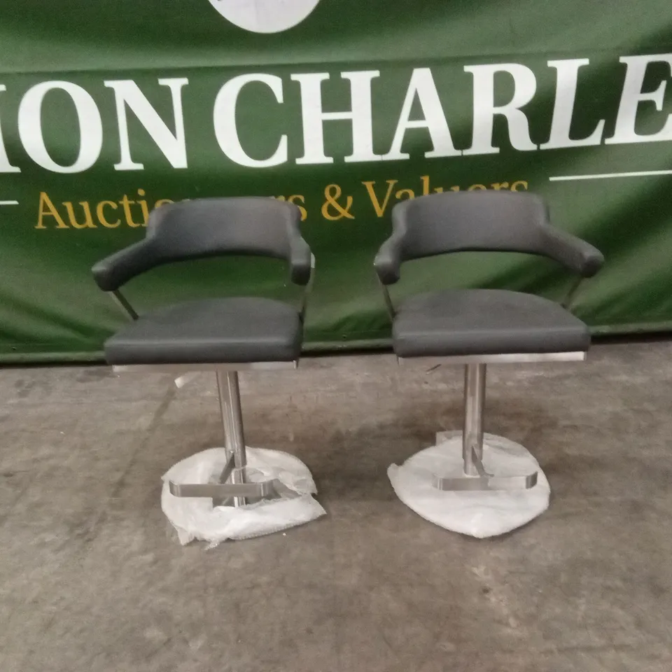 SET OF 2 FIRENZA GREY PU BAR STOOLS WITH STAINLESS STEEL BASE