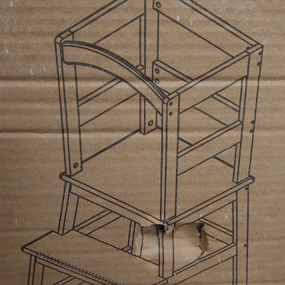 BOXED WOODEN STEP STOOL - 1OF1