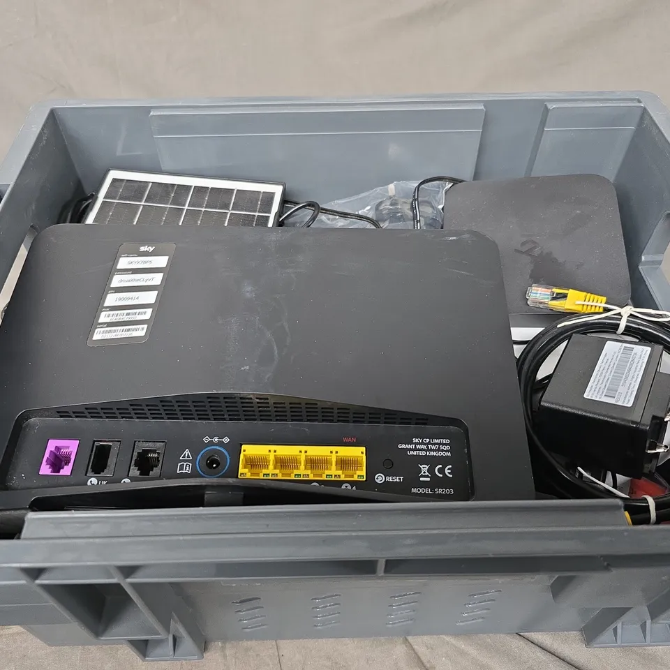 APPROXIMATELY 15 ASSORTED HOUSEHOLD ITEMS TO INCLUDE - SKY BOXES , ELECTRICAL WIRES , ETC 
