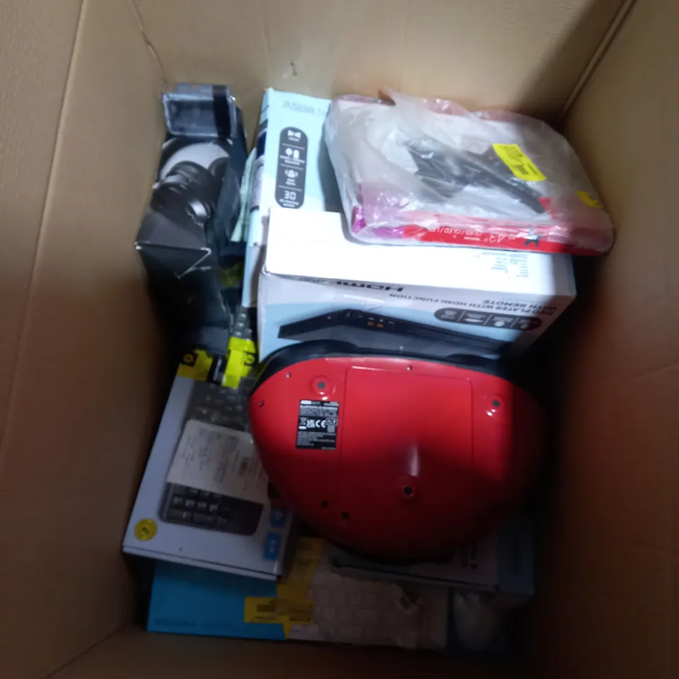LOT OF ASSORTED ITEMS TO INCLUDE - DID PLAYER - DAB RADIO - RNPOO MOUSE AND KEYBOARDS 