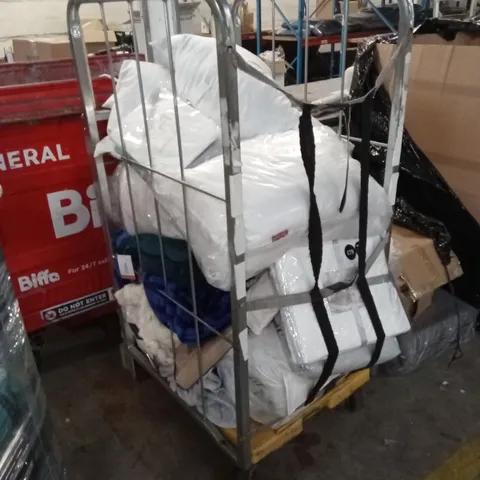 CAGE OF ASSORTED TEXTILE PRODUCTS TO INCLUDE; BEDDING, THROWS, PILLOWS ETC