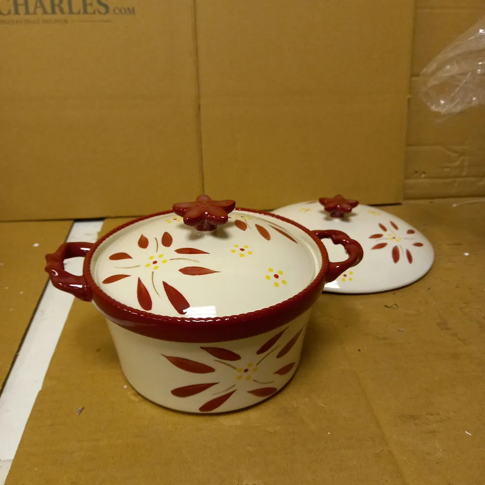 TEMP-TATIONS CERAMIC ROUND CASSEROLE BAKERS CRANBERRY 