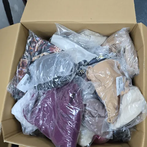 BOX OF APPROXIMATELY 25 ASSORTED CLOTHING ITEMS TO INCLUDE: ASHWOOD LEATHER BAG