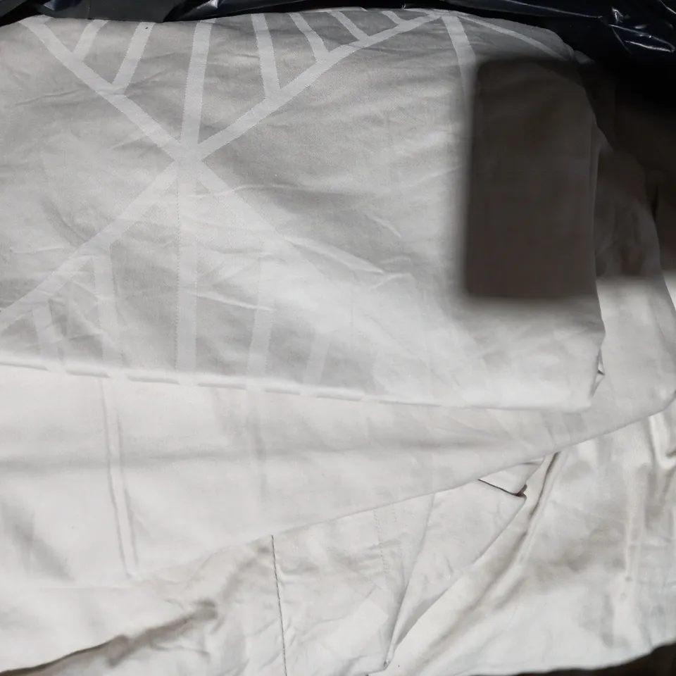 K BY KELLY HOPPEN GATSBY 100% COTTON DUVET SET - SUPER KING