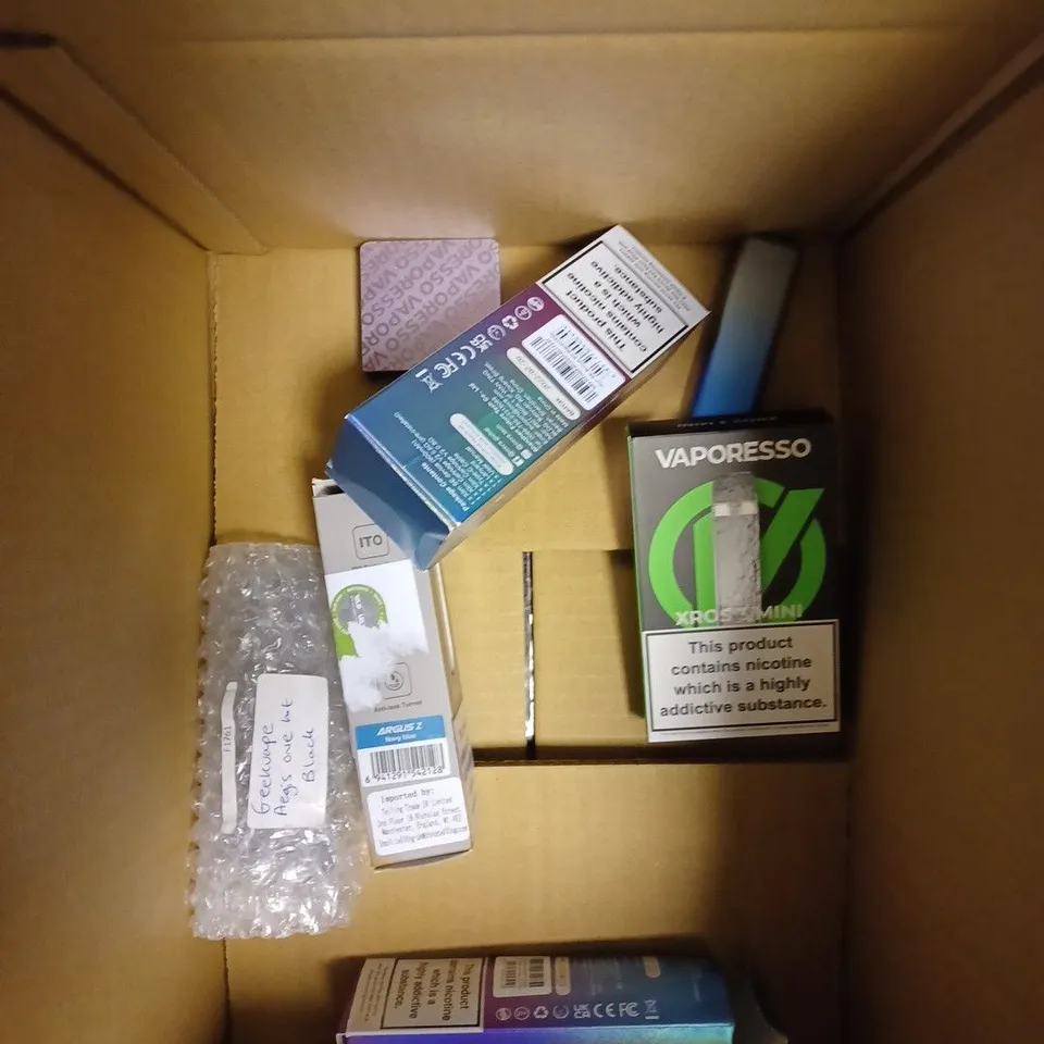 BOX OF APPROX 10 ITEMS TO INCLUDE VAPORESSO XROS 3 MINI, OXVA XLIM SE, VOOPOO ARGUS Z.