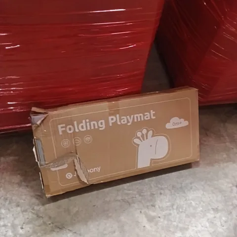 PALLET OF ASSORTED ITEMS INCLUDING - FOLDING PLAY MAT