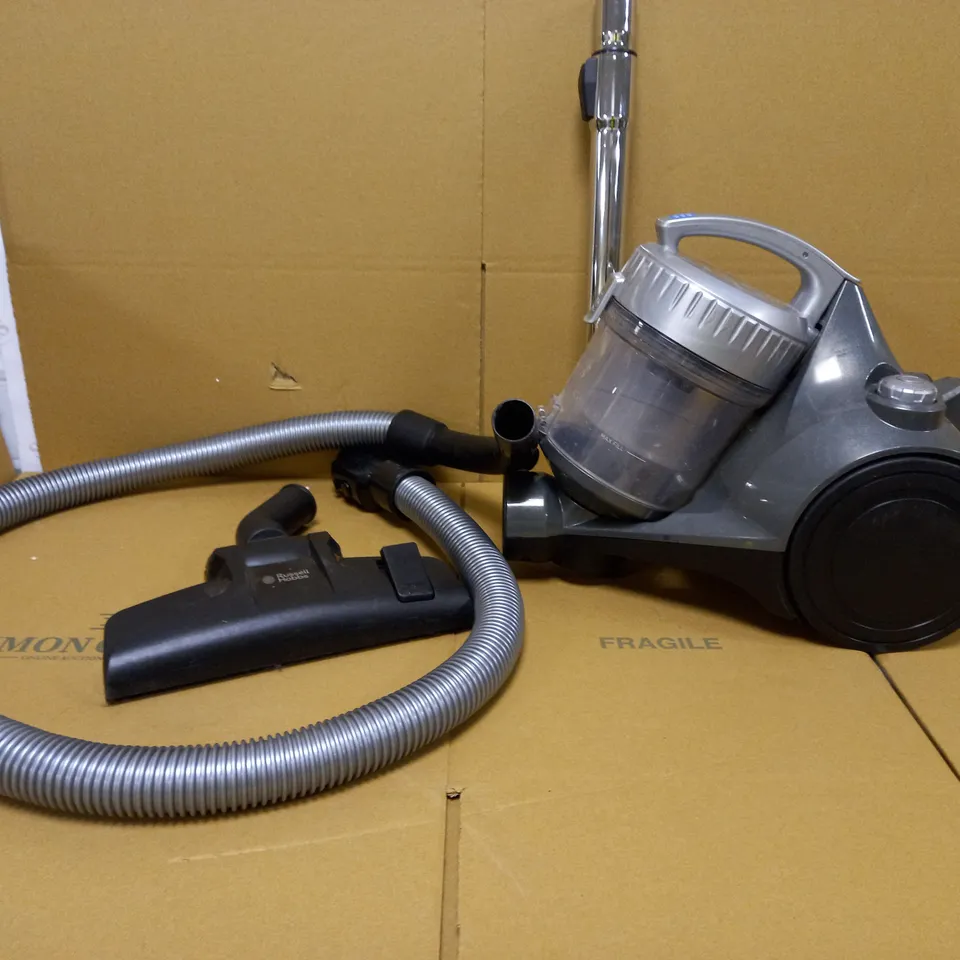 NUMATIC INTERNATIONAL HENRY HOOVER 