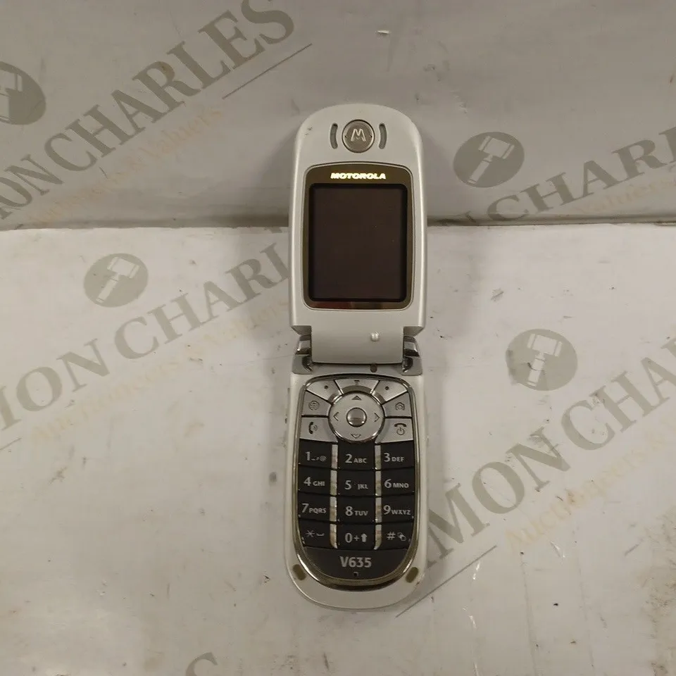 MOTOROLA V635