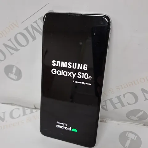 SAMSUNG GALAXY S10E