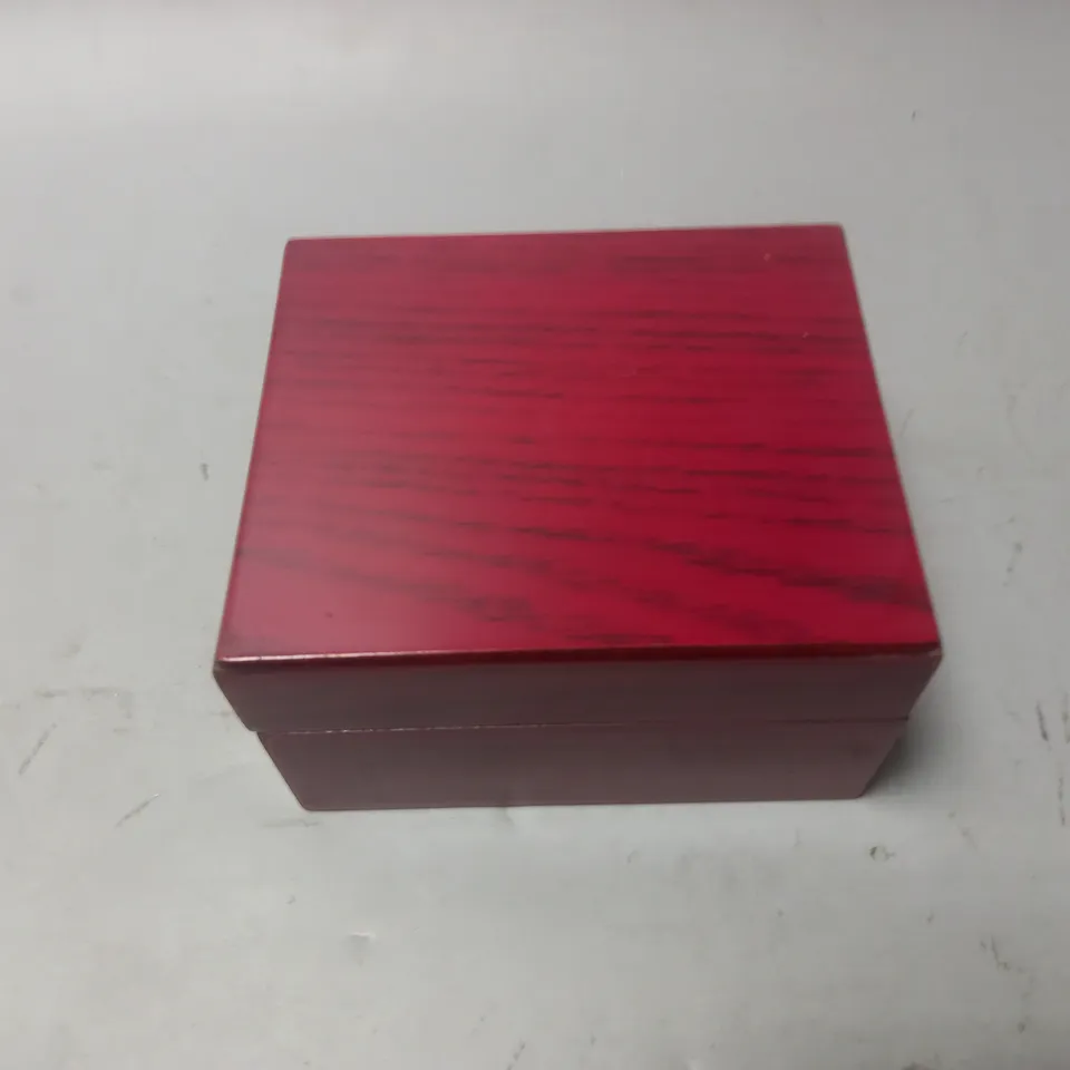 STOCKWELL SQUARE BODIED LADIES WATCH WITH BLACK LEATHER STRAP IN WOODEN GIFT BOX