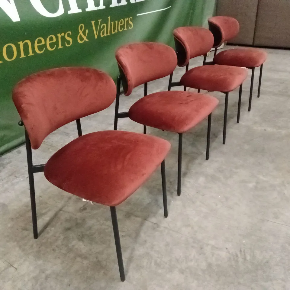 SET OF 4 DANETTI CREE SIGNATURE RED VELVET DINING CHAIRS - SET OF 4