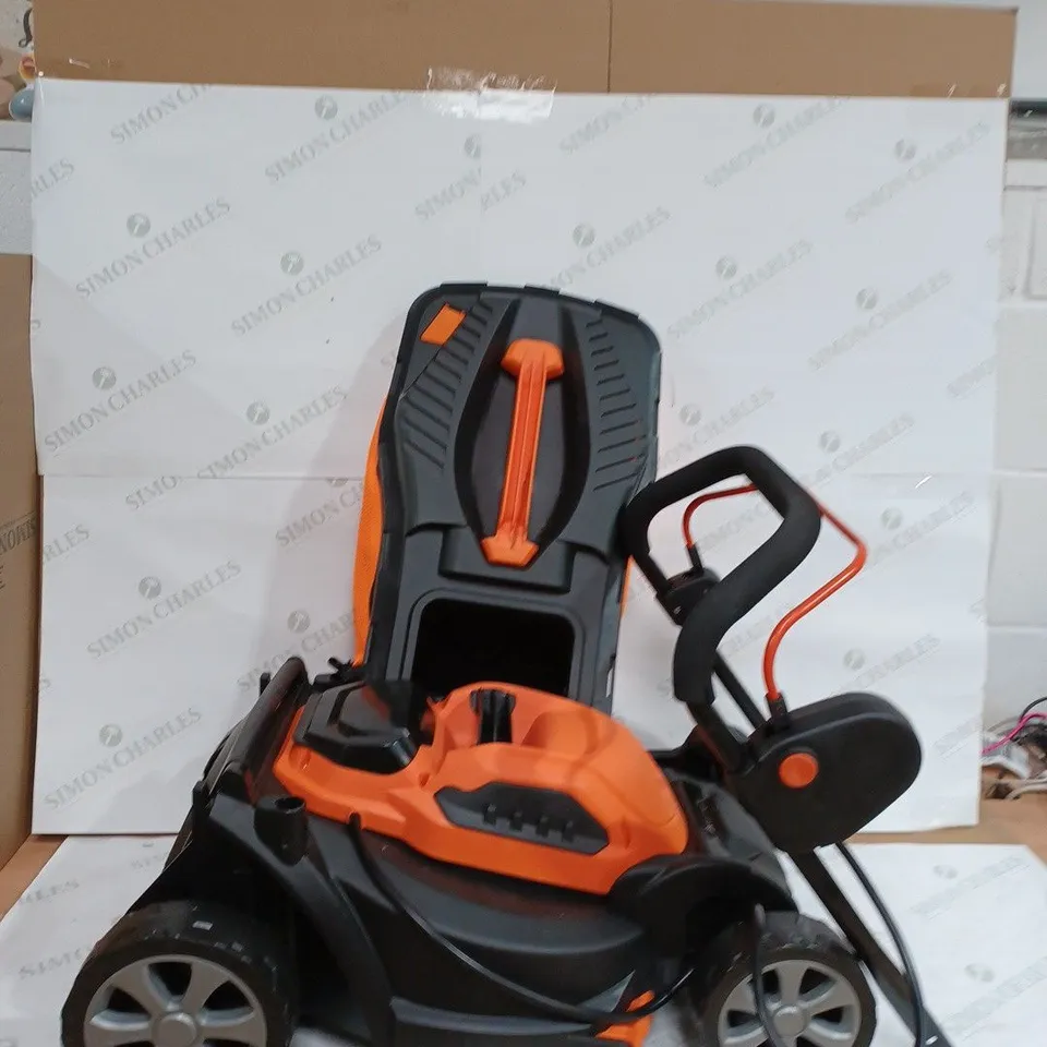 YARD FORCE 32CM LAWNMOWER AND TRIMMER RRP £199