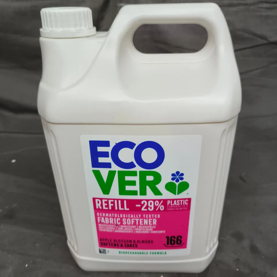 ECOVER FABRIC SOFTENER REFILL BOTTLE – APPLE BLOSSOM & ALMOND - 5L